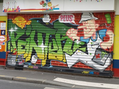 photo graffiti Paris 20eme arrondissement